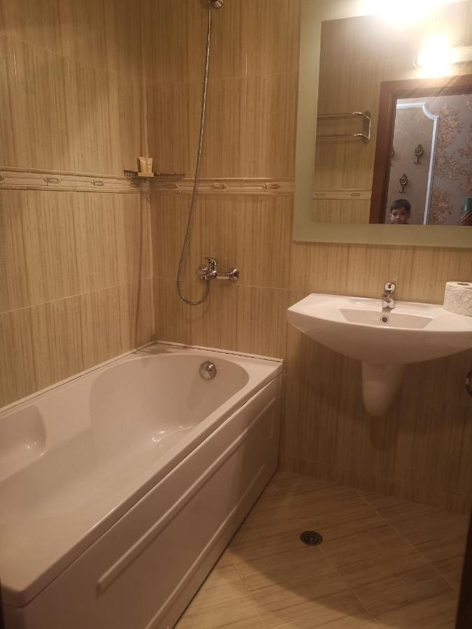 Luxury Apartment Amalfi 300 M From The Beach Varna Buitenkant foto