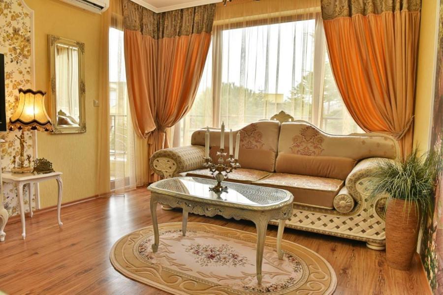 Luxury Apartment Amalfi 300 M From The Beach Varna Buitenkant foto